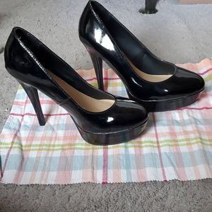 🥰 LC Lauren Conrad Black High Heels